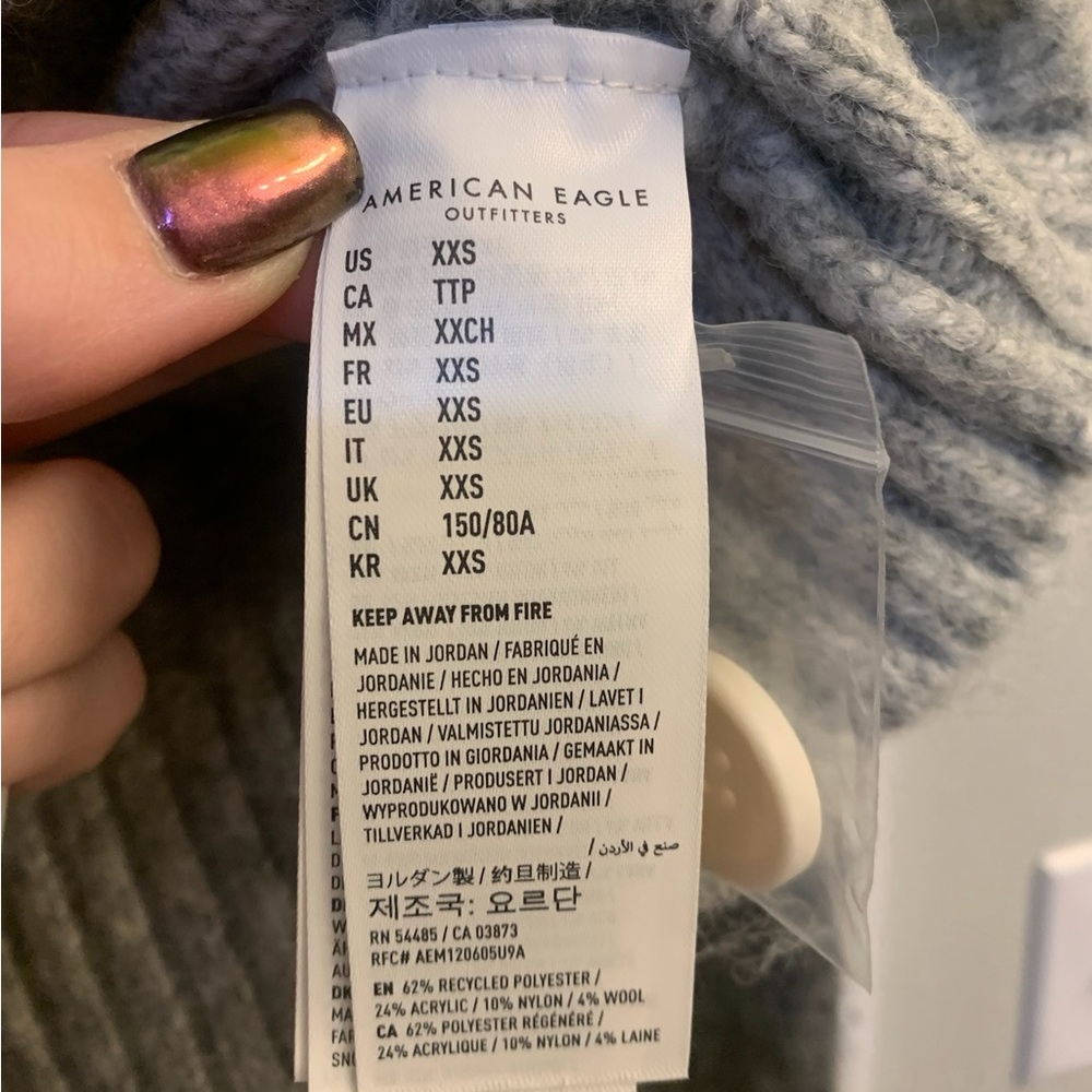 American Eagle AE Gray Colorblock Button Front Cr… - image 3